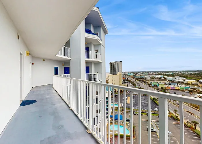 Gulf-front 12th-floor W Great View Balcony Ac & Shared Pools & Hot Tubs Holiday home